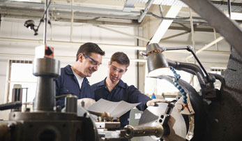 聚氨酯增硬劑，專為提高仿木硬泡制品的結構強度設計，使其手感更像木材